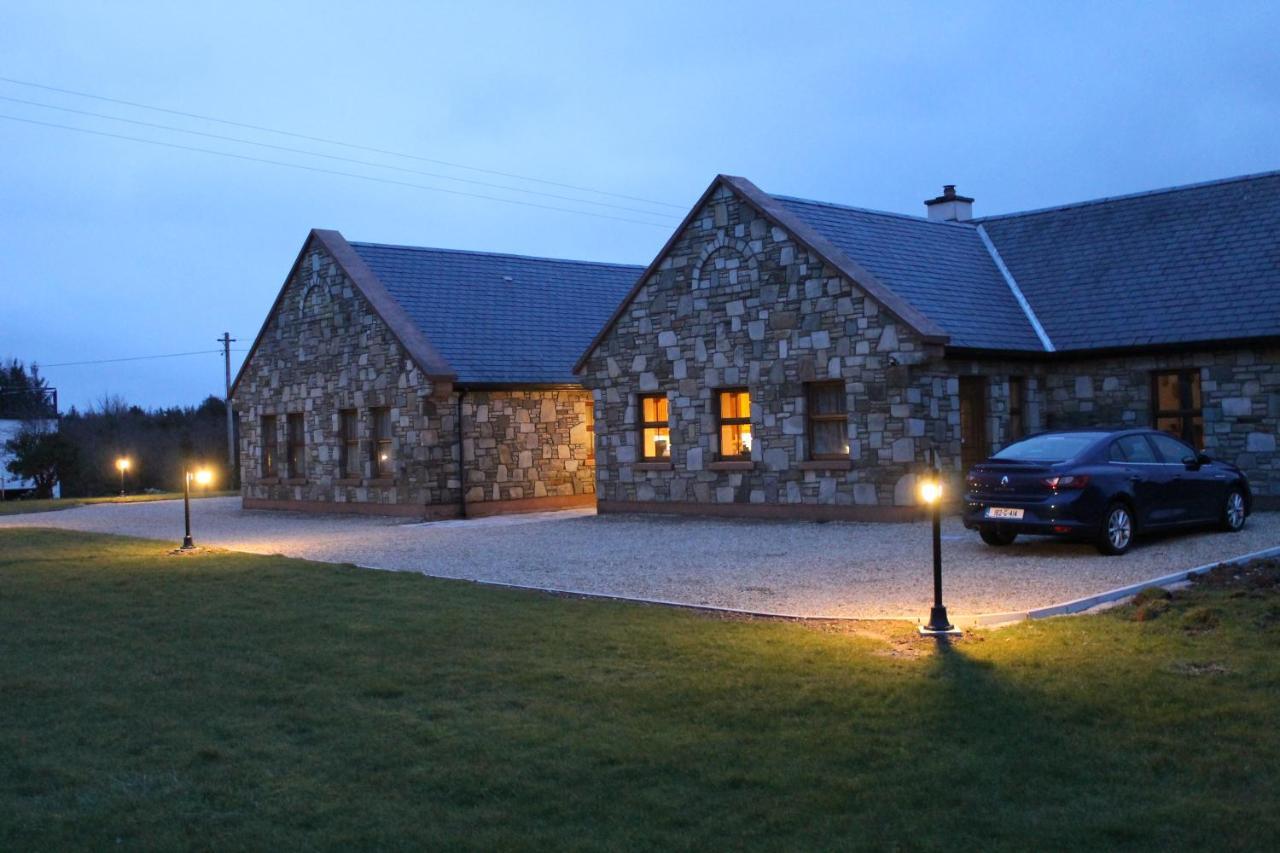 Riverbend Lodge B & B Oughterard Exteriér fotografie