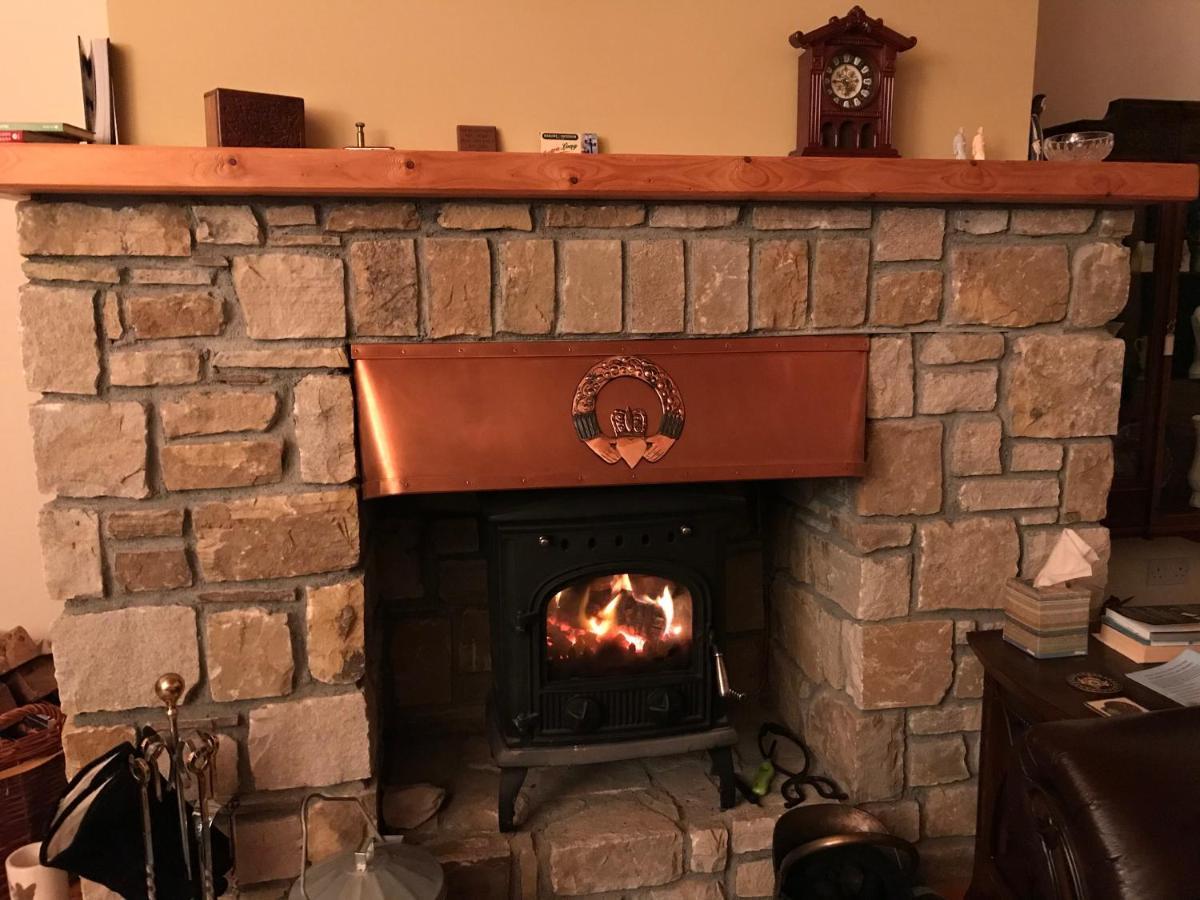 Riverbend Lodge B & B Oughterard Exteriér fotografie