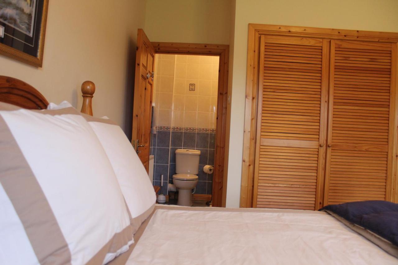 Riverbend Lodge B & B Oughterard Exteriér fotografie