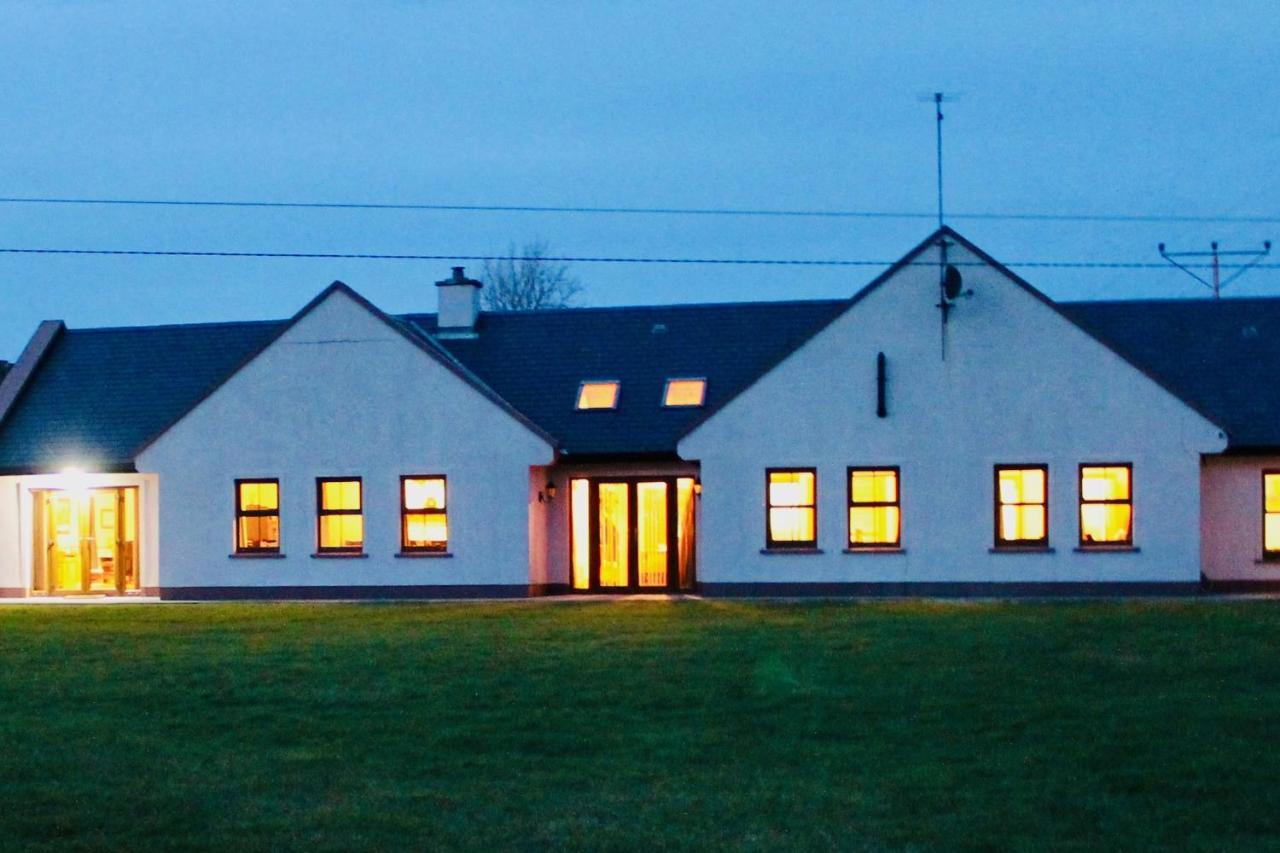 Riverbend Lodge B & B Oughterard Exteriér fotografie