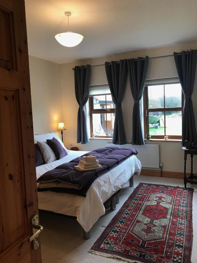 Riverbend Lodge B & B Oughterard Exteriér fotografie